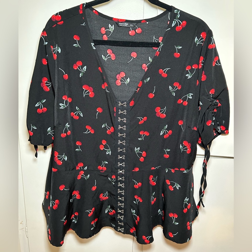 Women’s Cherry Top